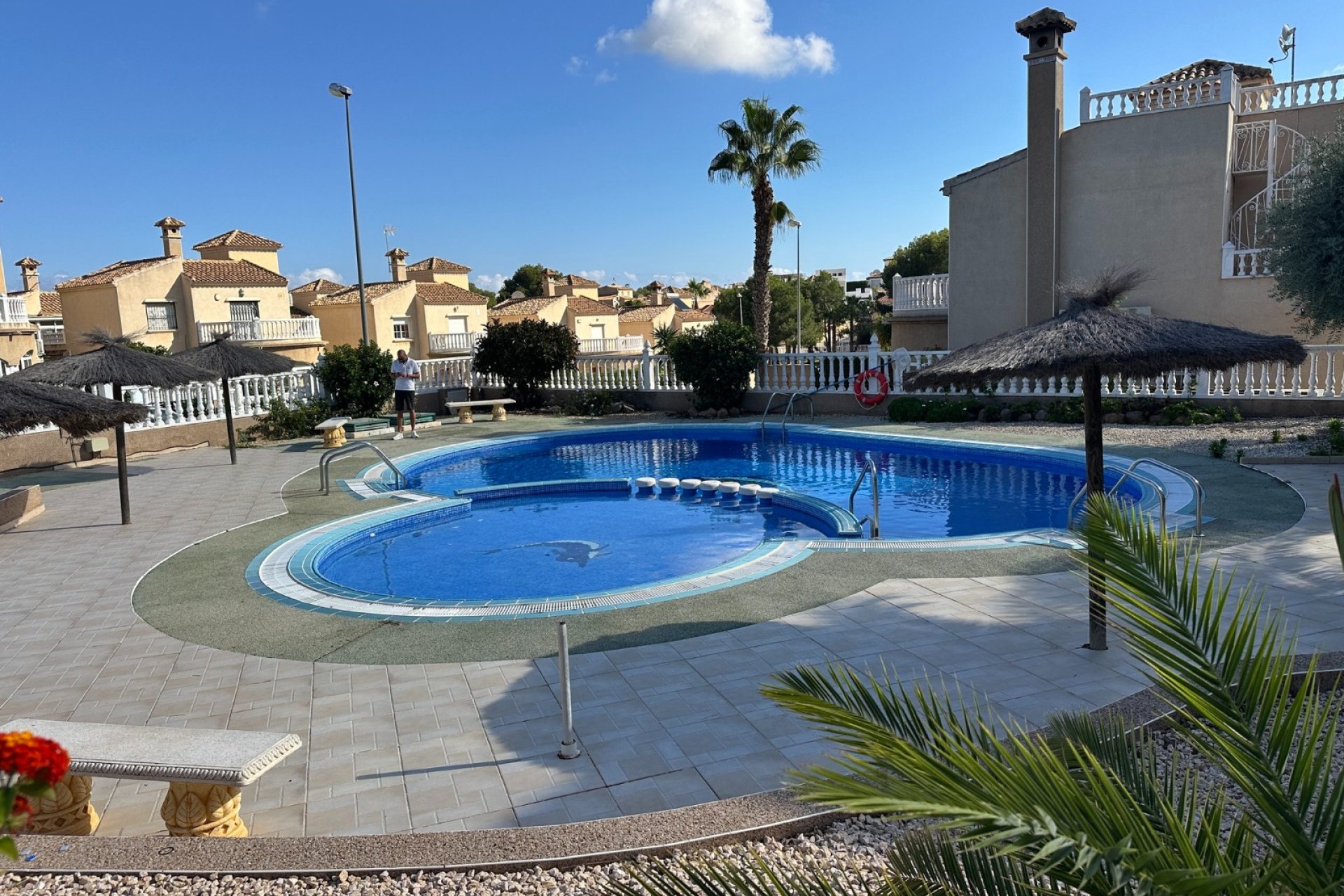 Resale - Villa -
Orihuela Costa - Villamartín