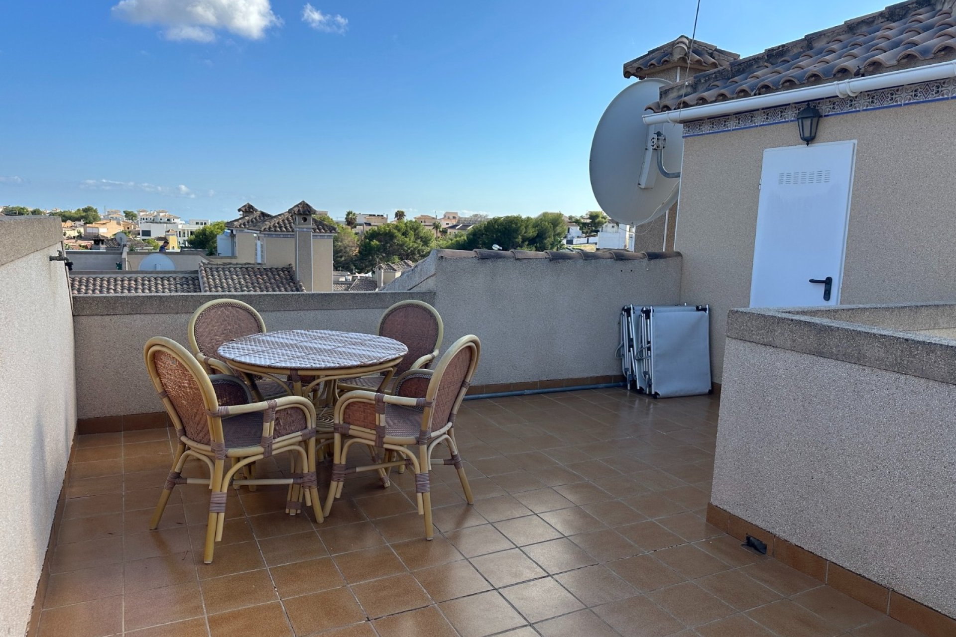 Resale - Villa -
Orihuela Costa - Villamartín