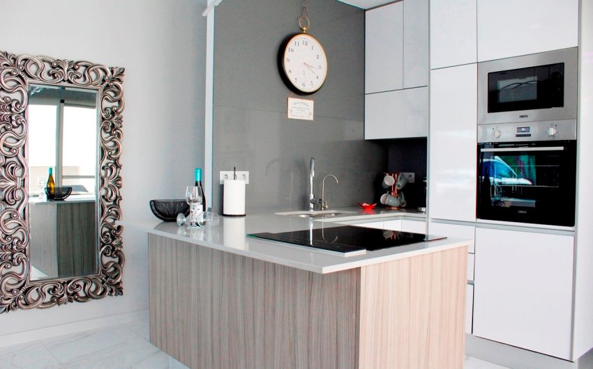 Resale - Villa -
Orihuela Costa - Villamartín