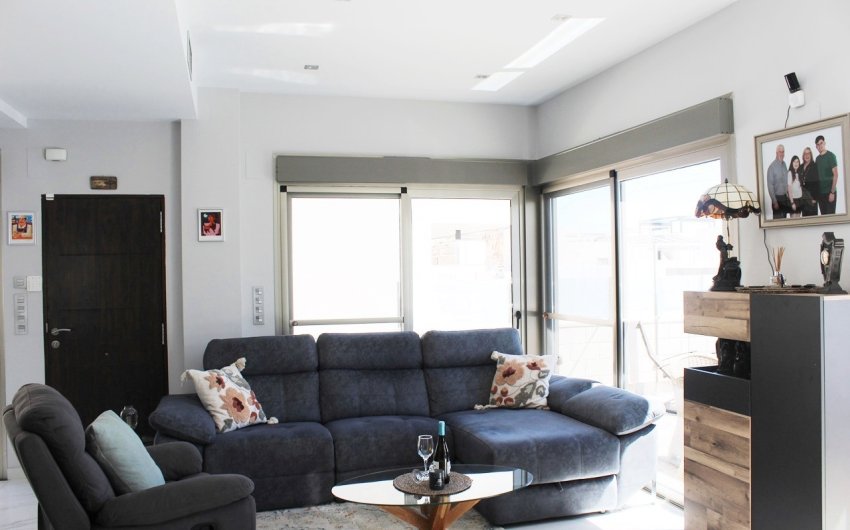 Resale - Villa -
Orihuela Costa - Villamartín