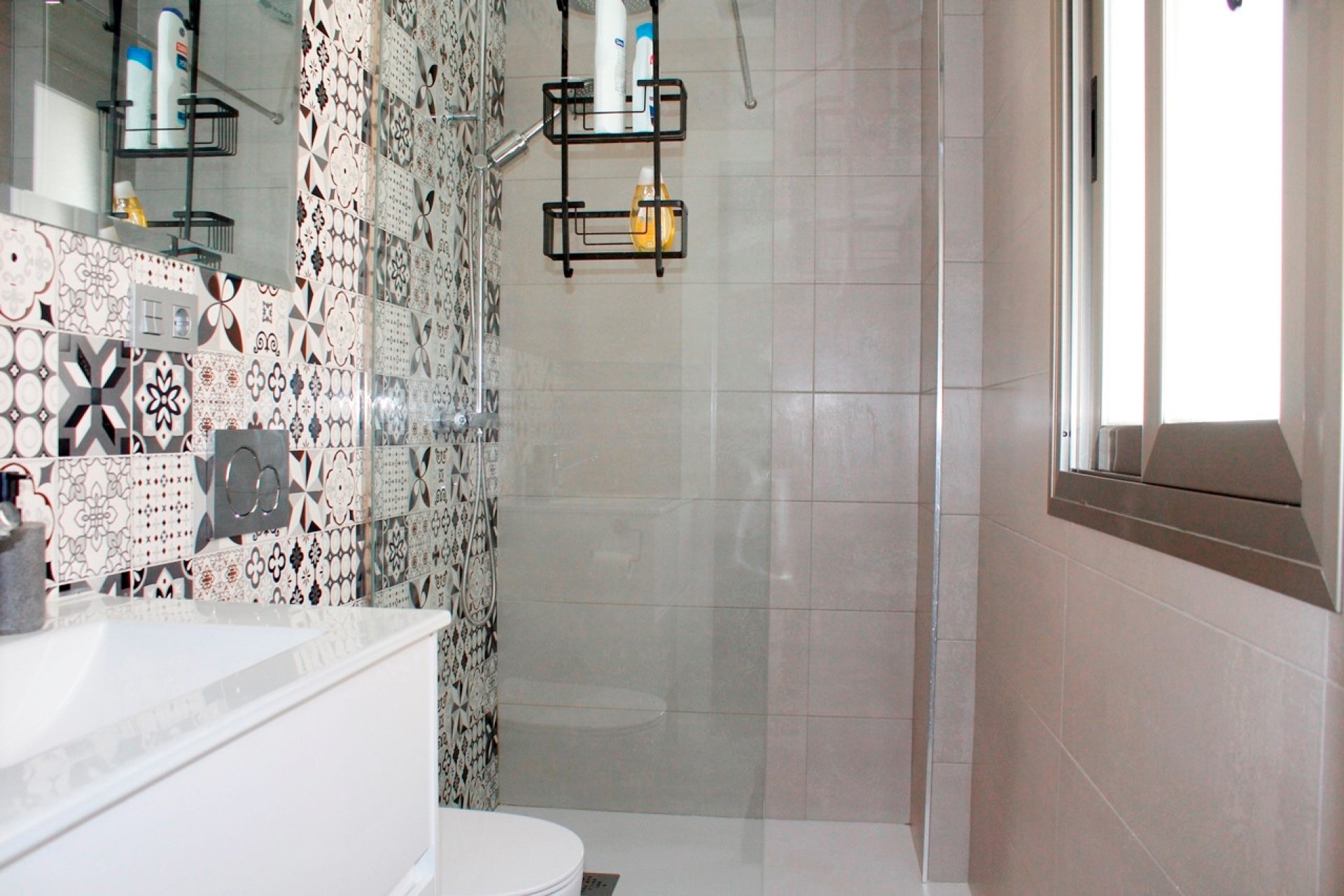 Resale - Villa -
Orihuela Costa - Villamartín