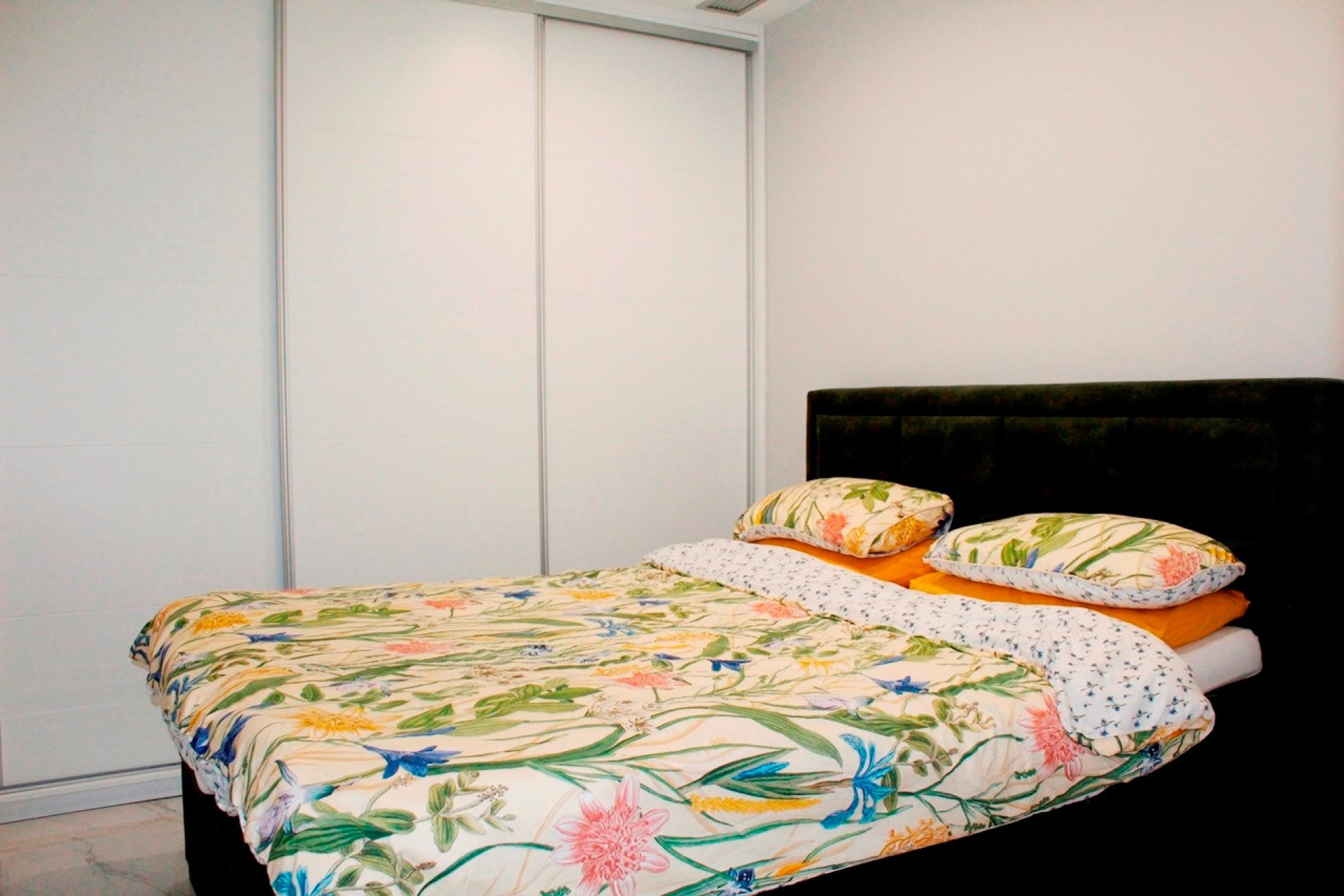 Resale - Villa -
Orihuela Costa - Villamartín