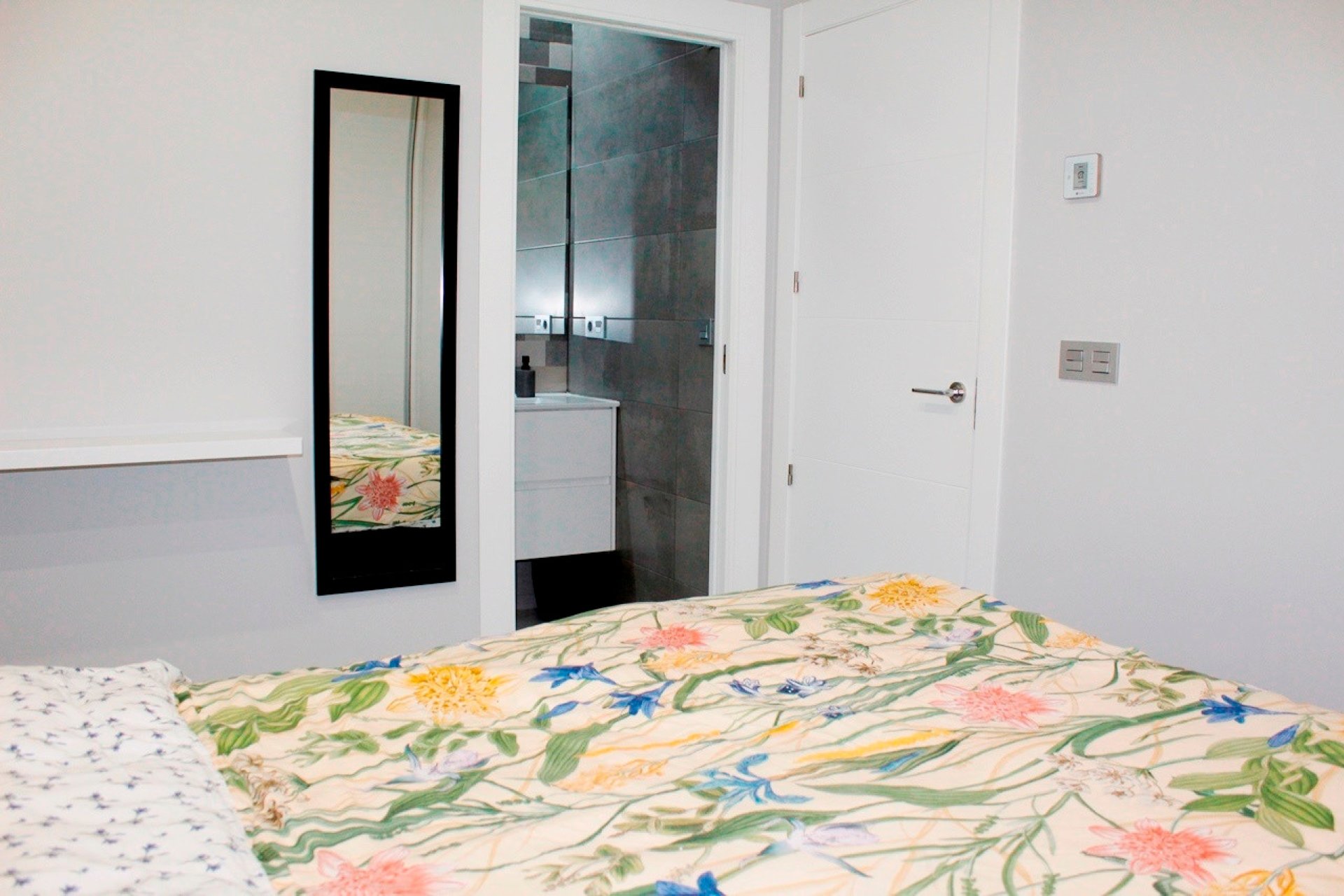 Resale - Villa -
Orihuela Costa - Villamartín