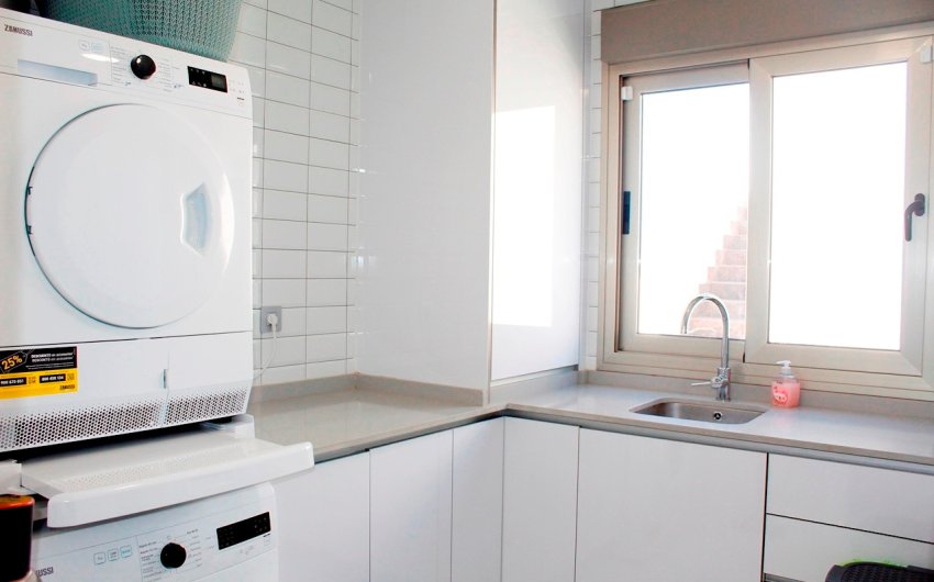 Resale - Villa -
Orihuela Costa - Villamartín