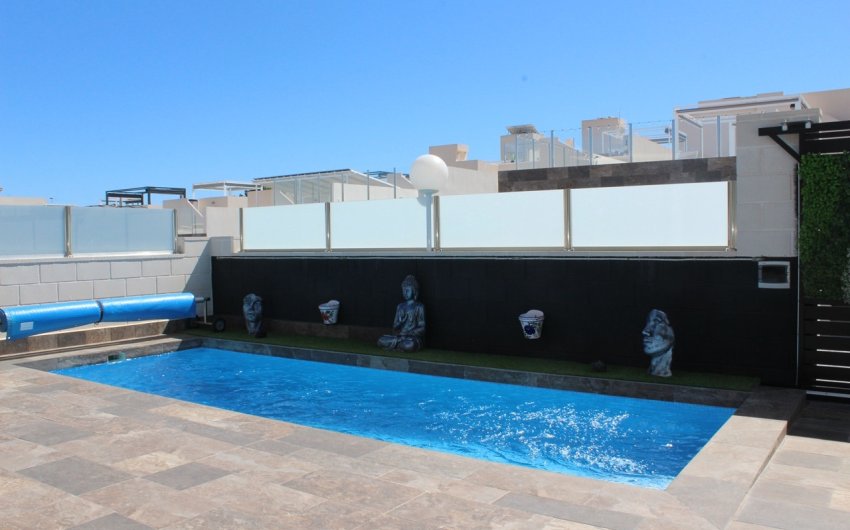Resale - Villa -
Orihuela Costa - Villamartín