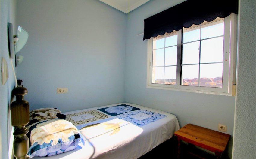 Resale - Villa -
Orihuela Costa - Villamartín