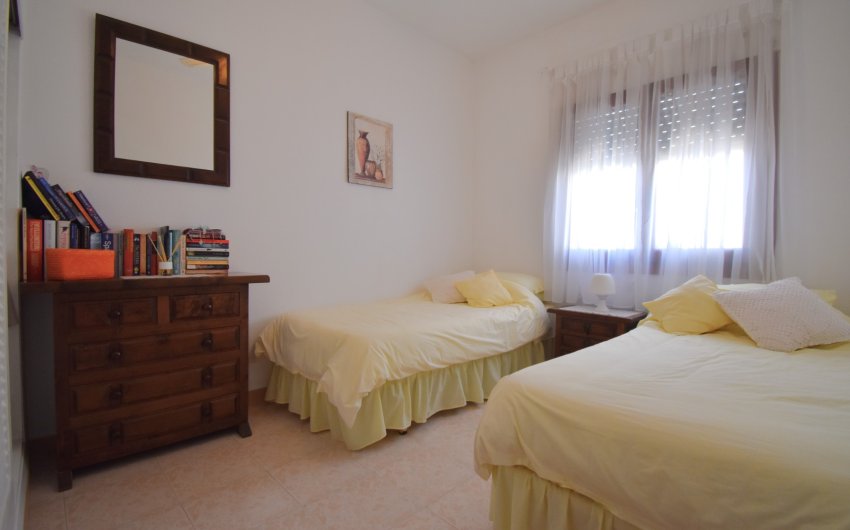 Resale - Villa -
Orihuela Costa - Villamartín