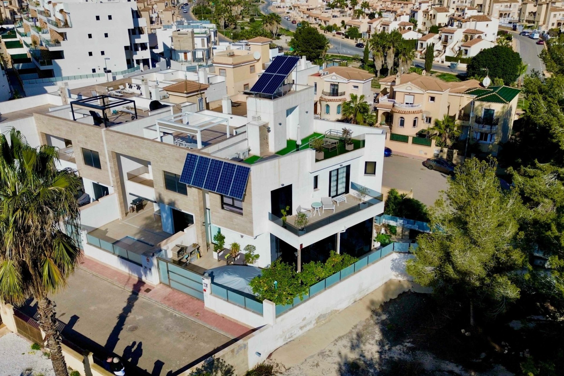 Resale - Villa -
Orihuela Costa - Villamartín