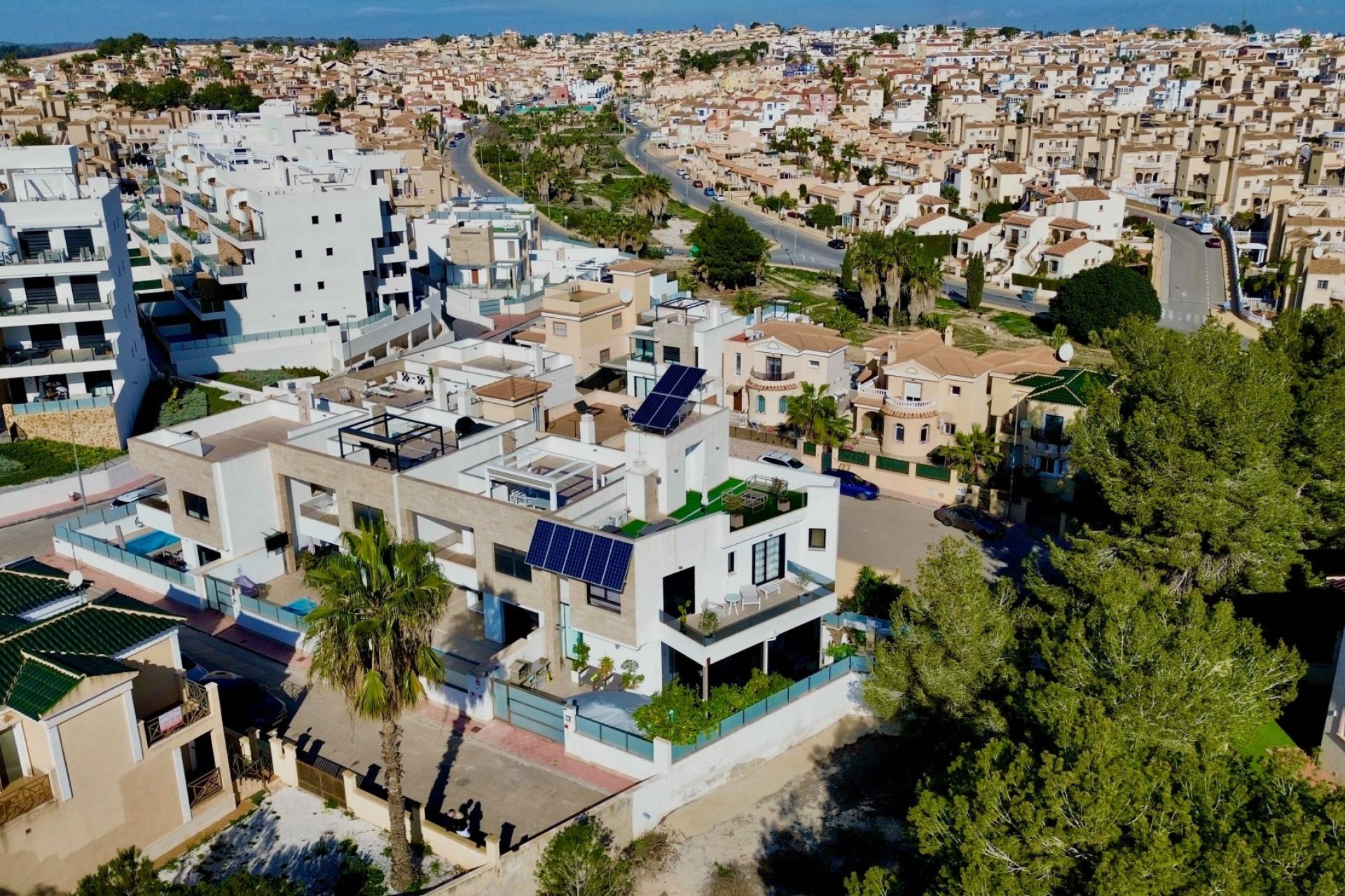 Resale - Villa -
Orihuela Costa - Villamartín
