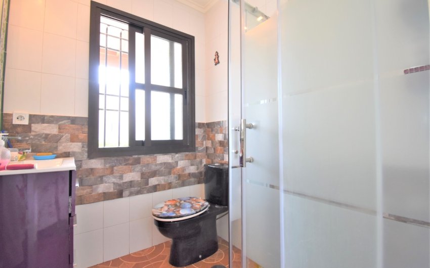 Resale - Villa -
Orihuela Costa - Villamartín