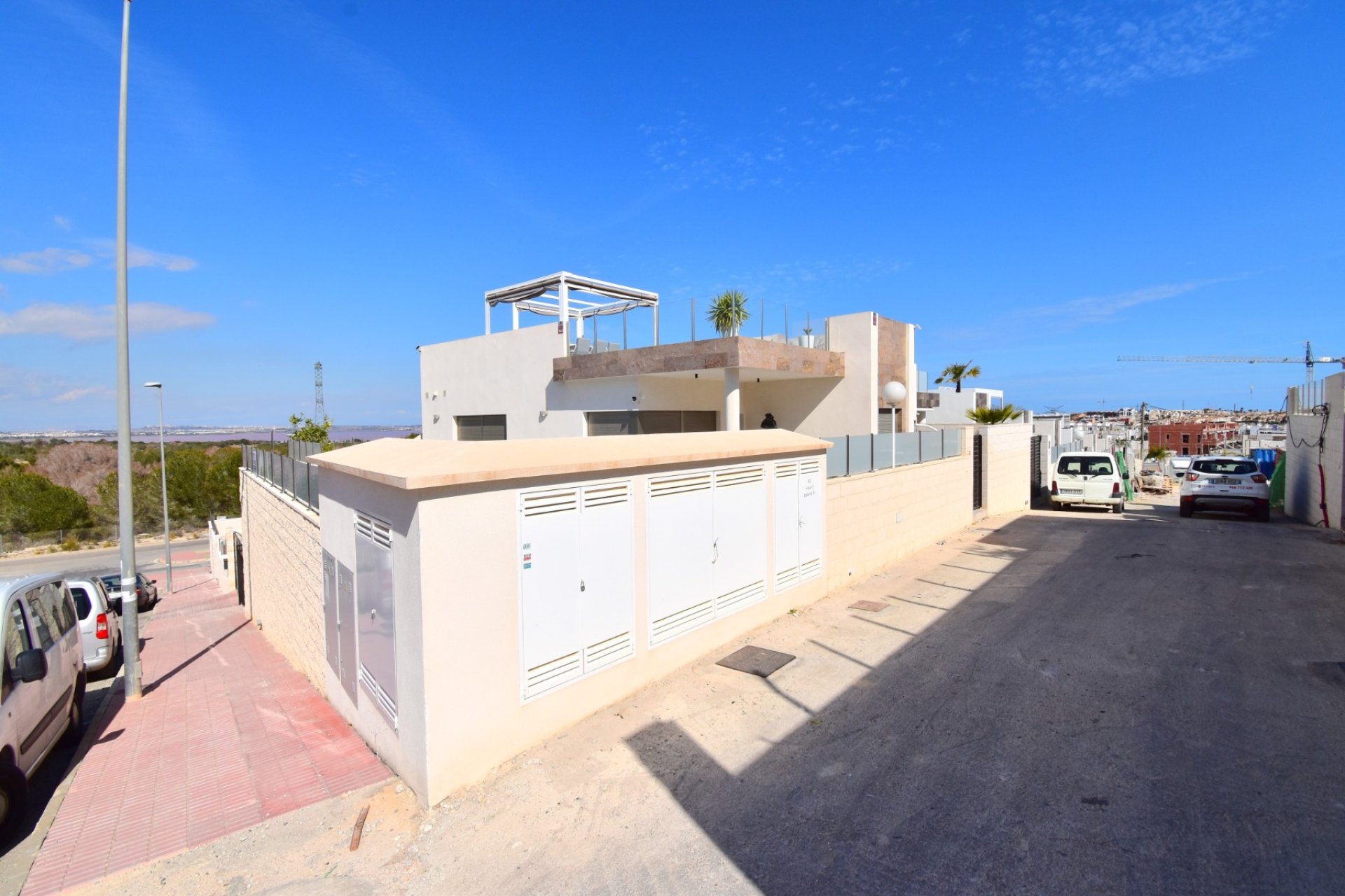 Resale - Villa -
Orihuela Costa - Villamartín