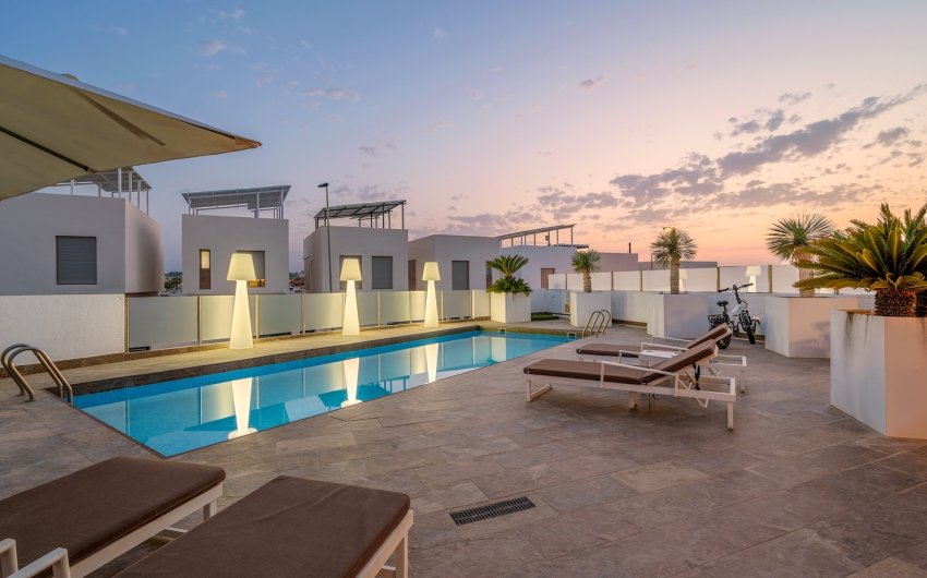 Resale - Villa -
Orihuela Costa - Villamartín