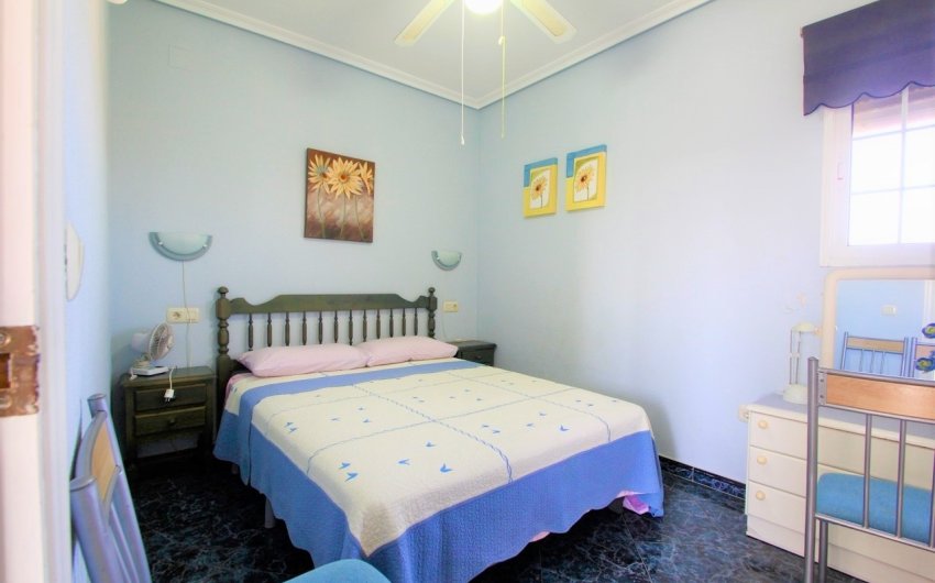 Resale - Villa -
Orihuela Costa - Villamartín