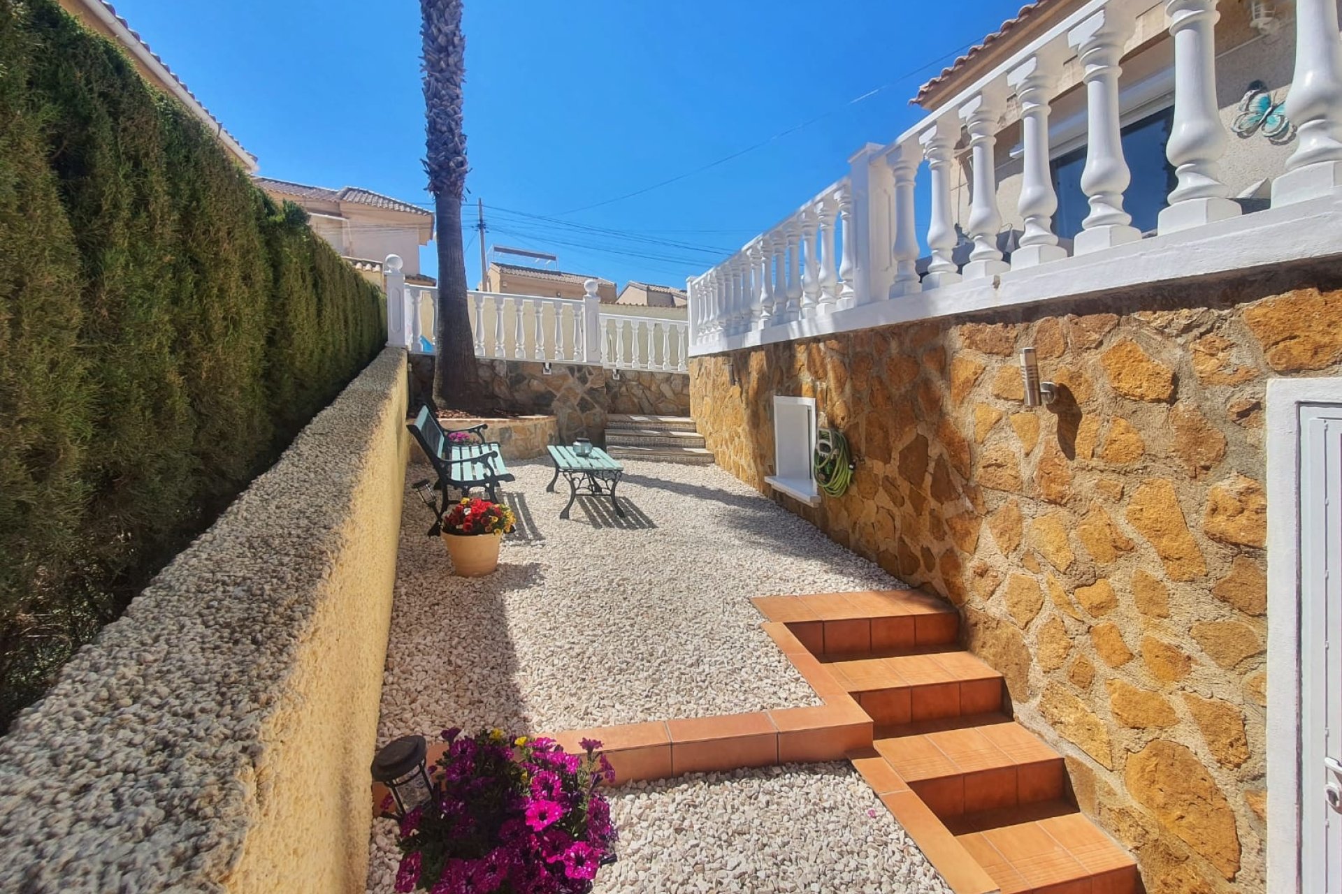 Resale - Villa -
Orihuela Costa - Villamartin
