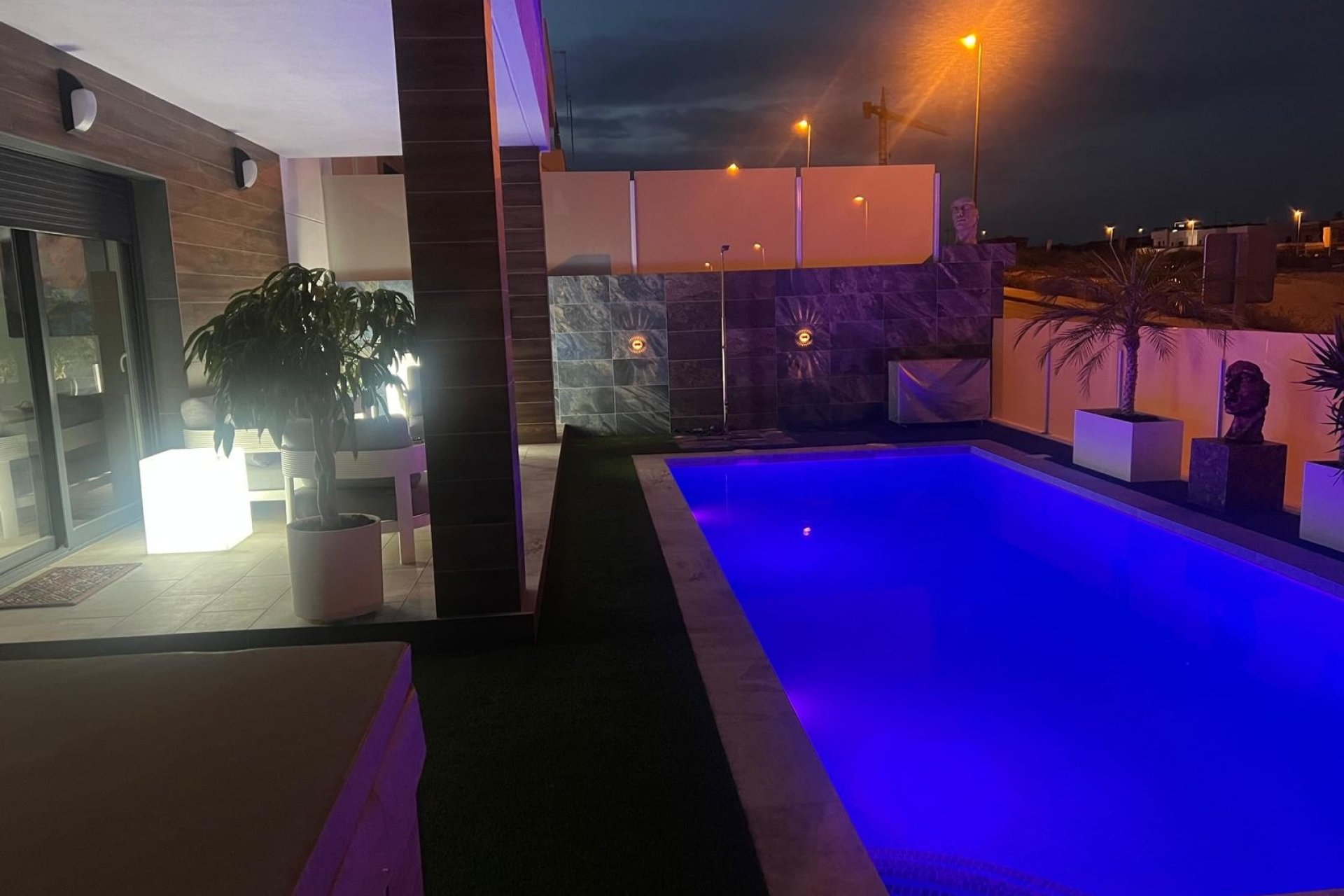 Resale - Villa -
Orihuela - Entre Naranjos Vistabella Golf