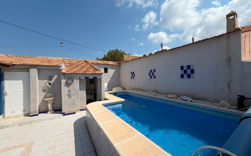 Resale - Villa -
Orihuela - Inland