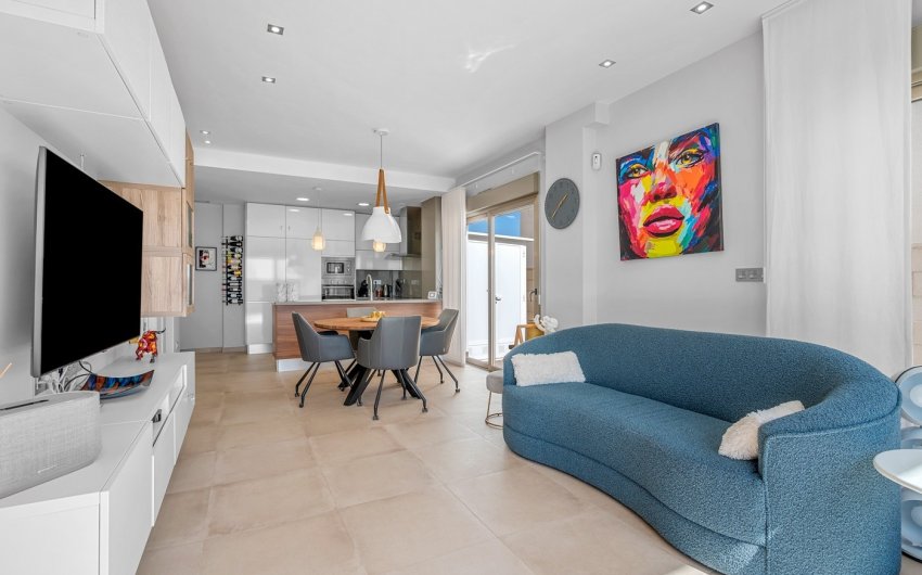 Resale - Villa -
Orihuela - Inland