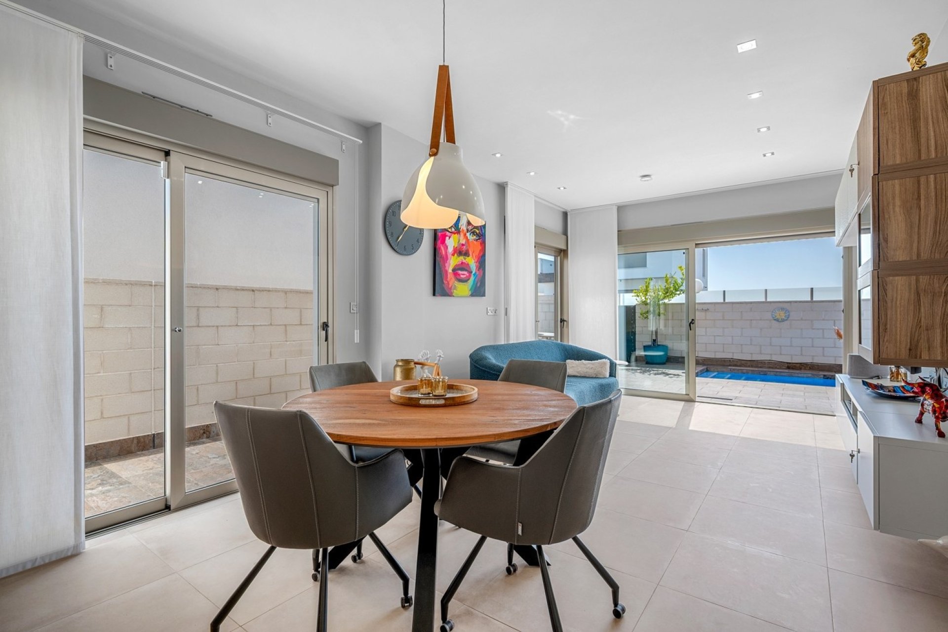 Resale - Villa -
Orihuela - Inland