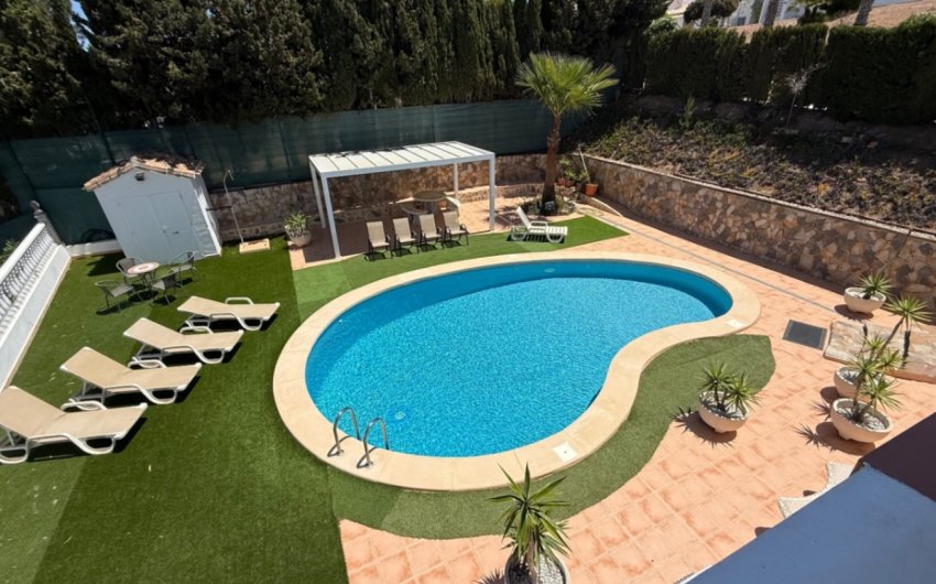 Resale - Villa -
Orihuela - Inland