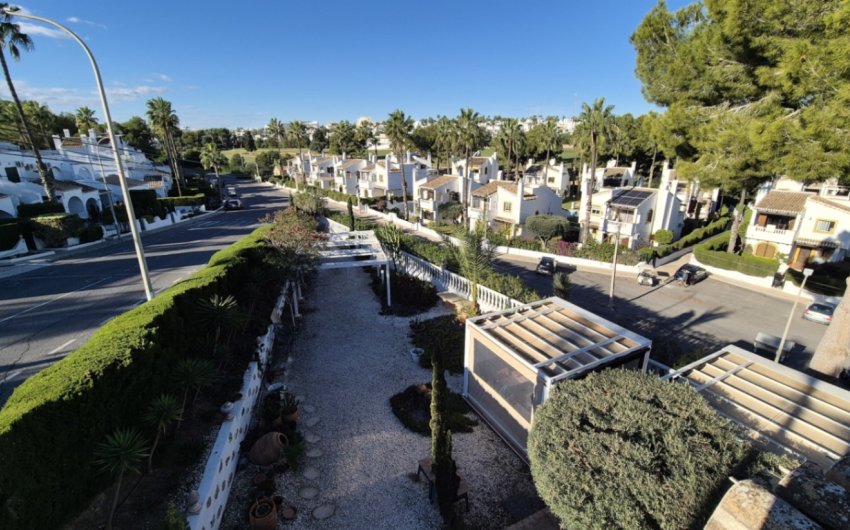 Resale - Villa -
Orihuela - Inland