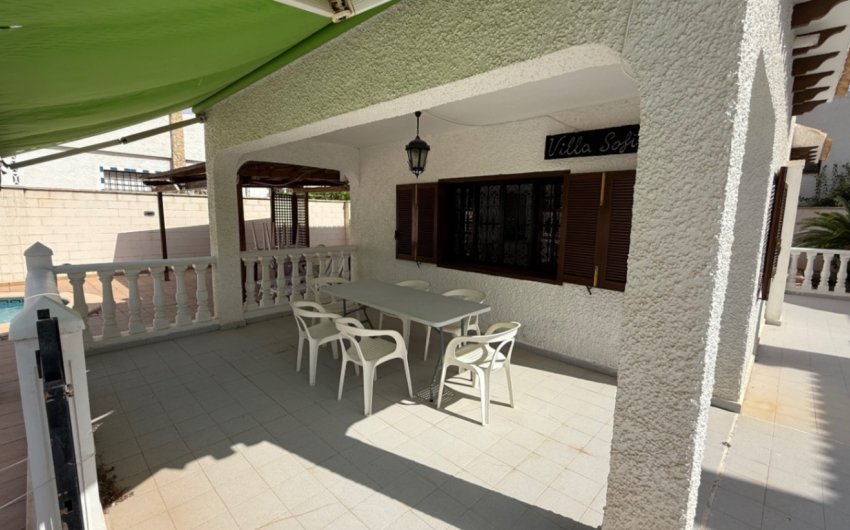 Resale - Villa -
Orihuela - Inland