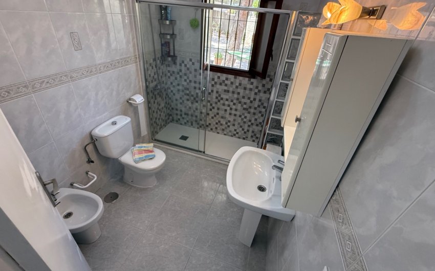 Resale - Villa -
Orihuela - Inland