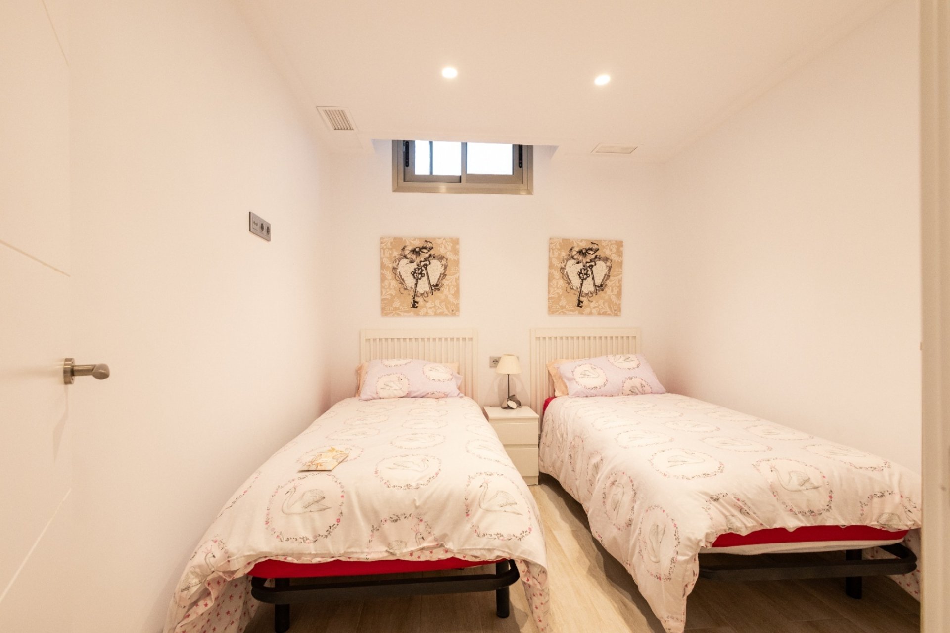 Resale - Villa -
Orihuela - Inland