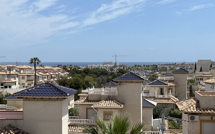 Resale - Villa -
Orihuela - Inland