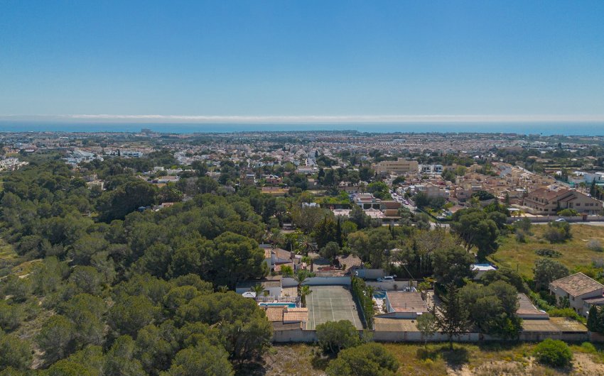 Resale - Villa -
Orihuela - Inland