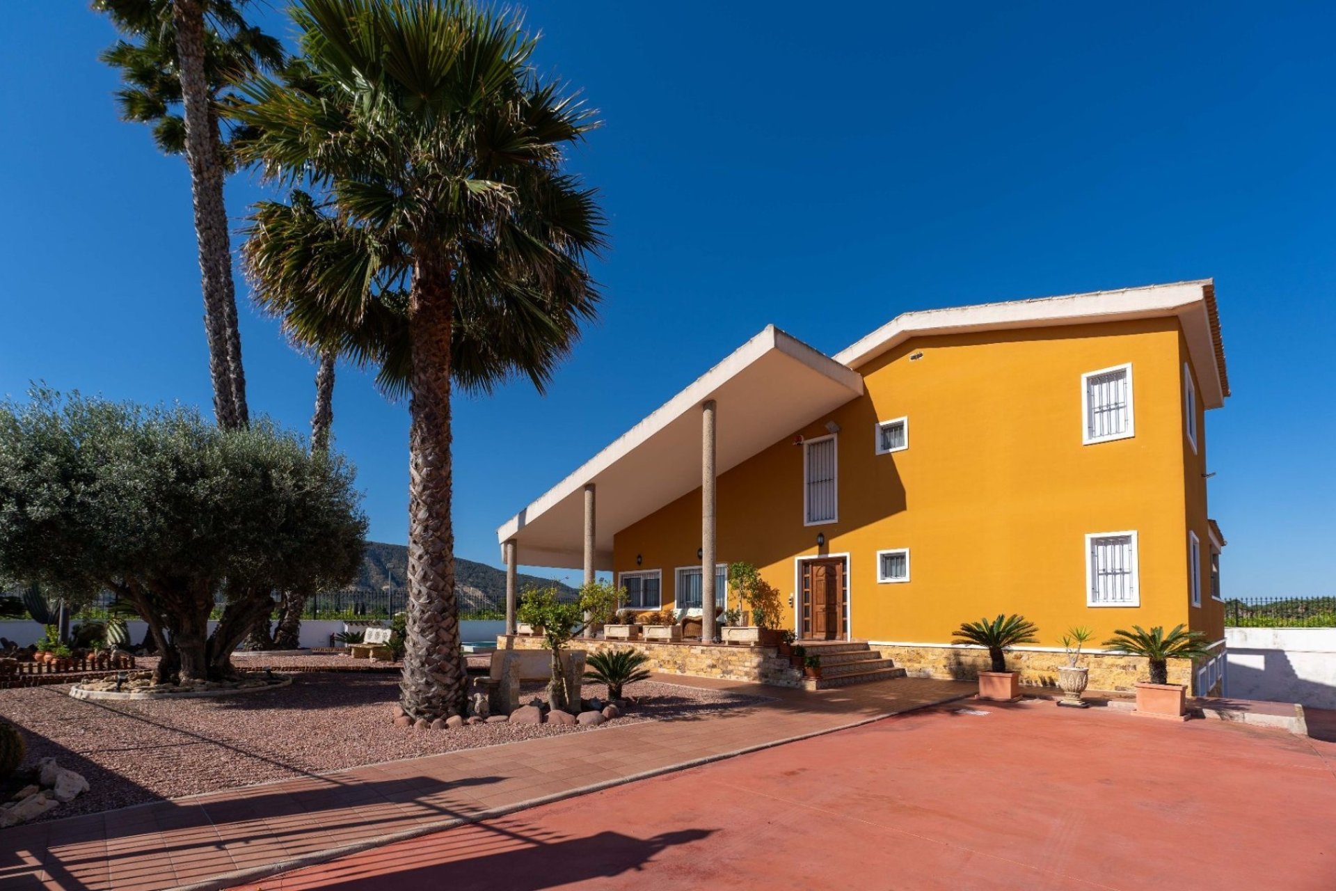 Resale - Villa -
Orihuela - Inland