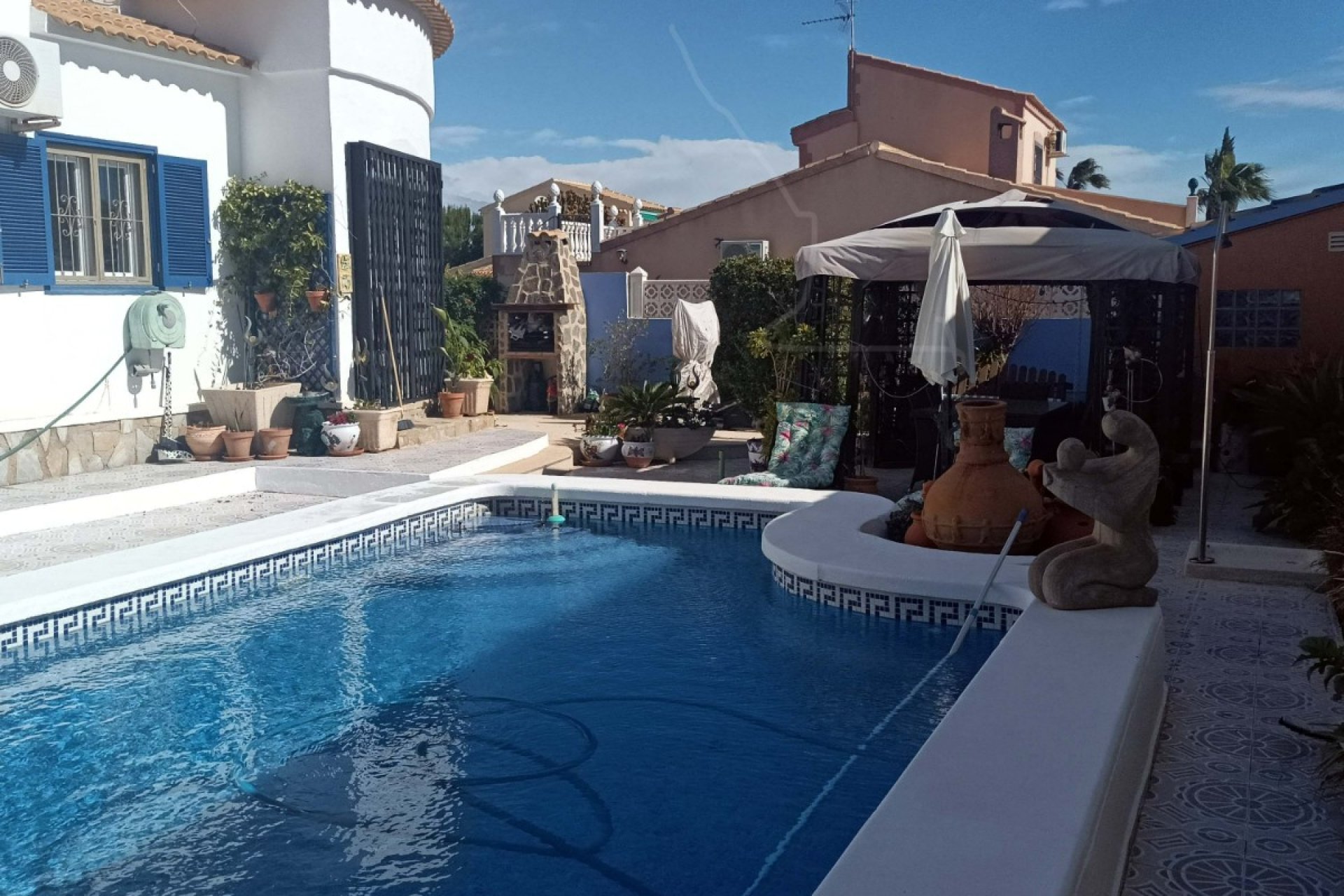 Resale - Villa -
Orihuela - La Florida