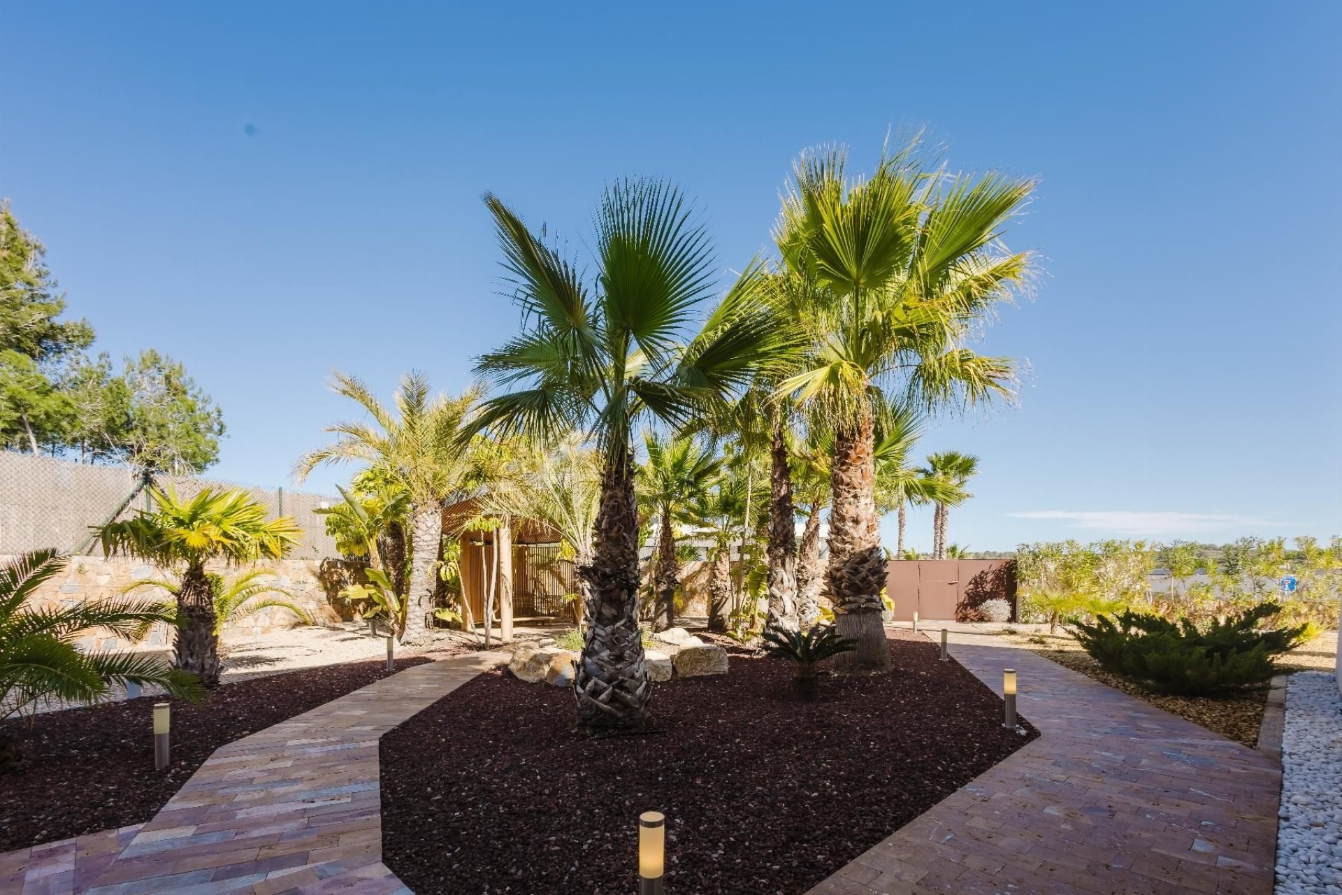 Resale - Villa -
Orihuela - Las Colinas Golf
