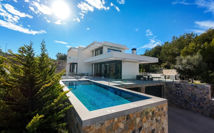Resale - Villa -
Orihuela - Las Colinas Golf