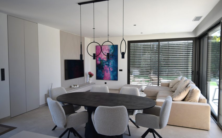 Resale - Villa -
Orihuela - Las Colinas golf