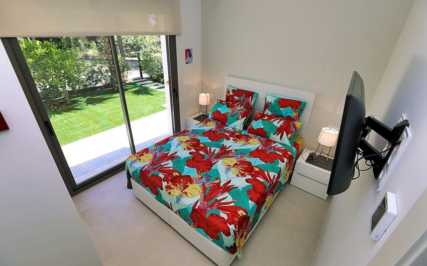 Resale - Villa -
Orihuela - Las Colinas Golf