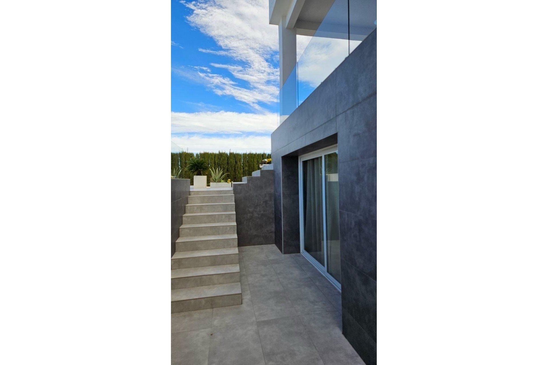 Resale - Villa -
Orihuela - Urb. Montepinar