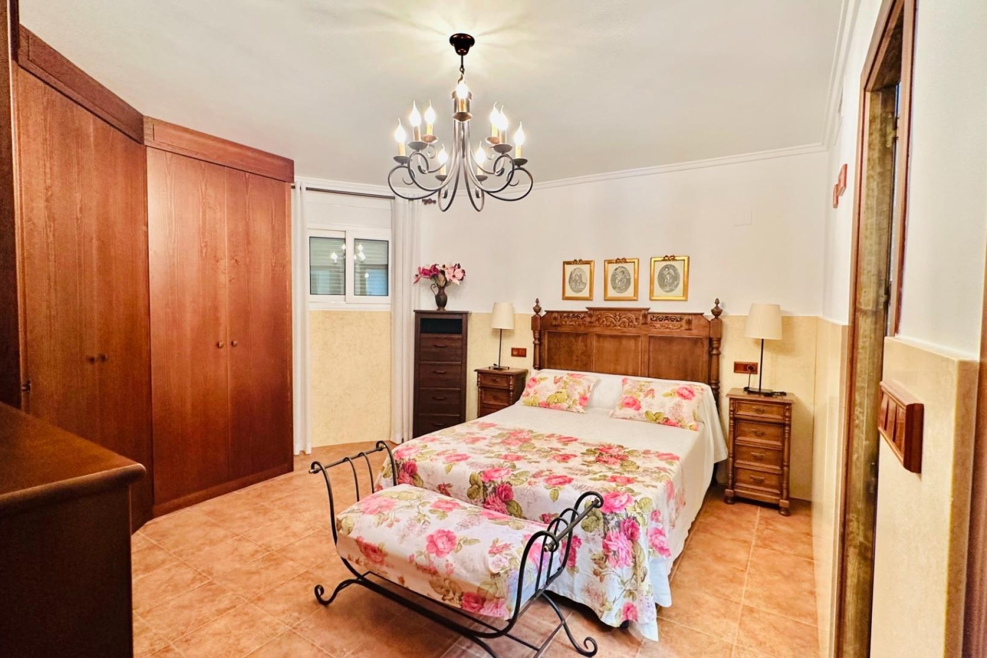 Resale - Villa -
Orihuela - Urb. Montepinar