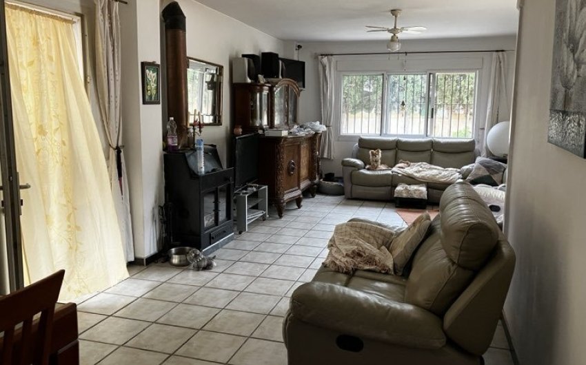 Resale - Villa -
Orxeta - Costa Blanca