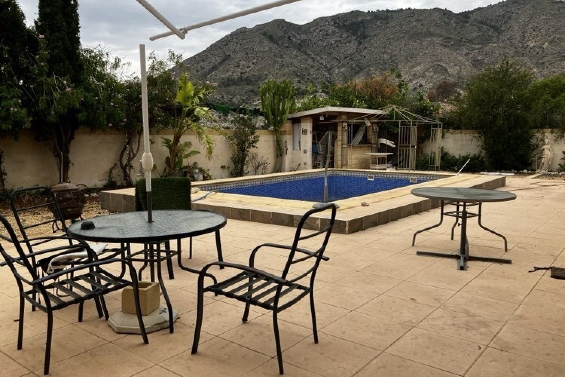 Resale - Villa -
Orxeta - Costa Blanca