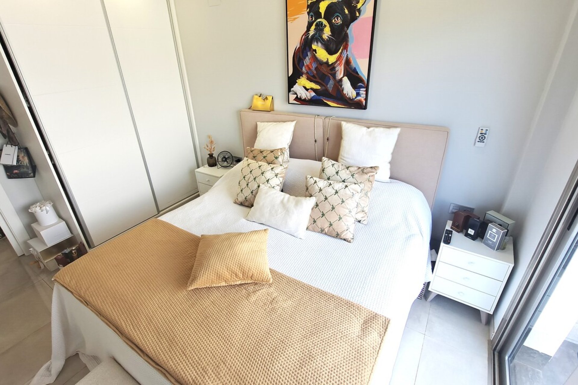 Resale - Villa -
Pau 26 - Villamartin