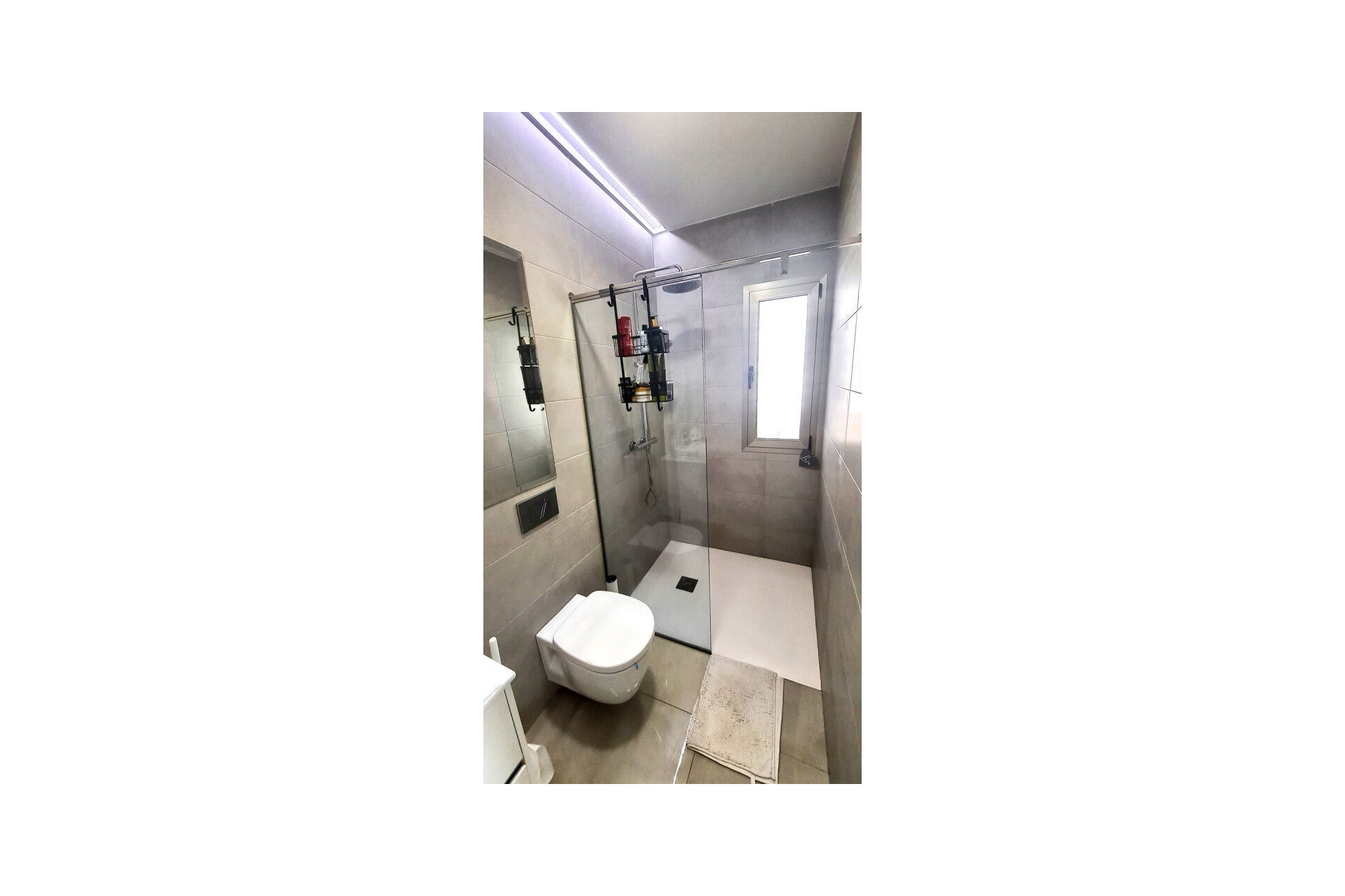 Resale - Villa -
Pau 26 - Villamartin