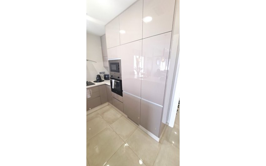 Resale - Villa -
Pau 26 - Villamartin