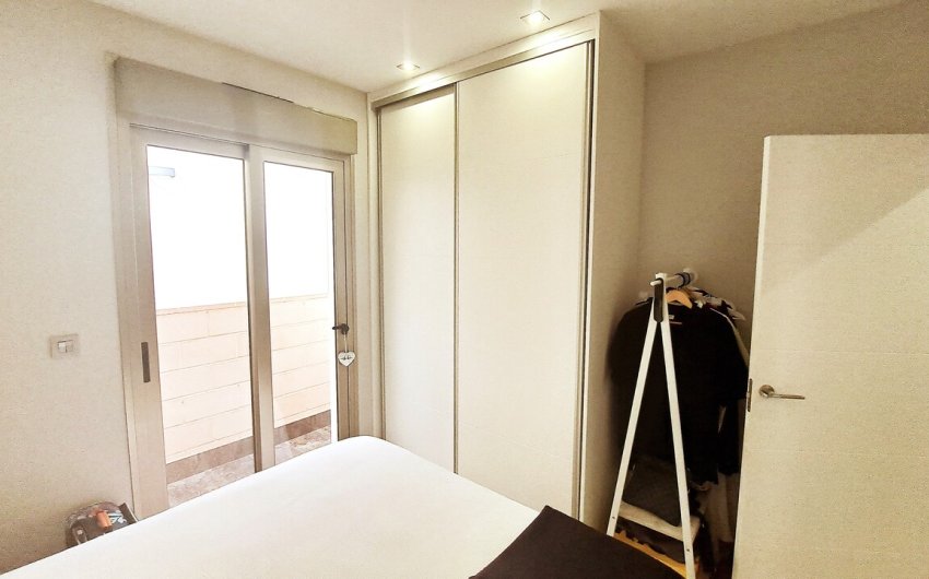 Resale - Villa -
Pau 26 - Villamartin