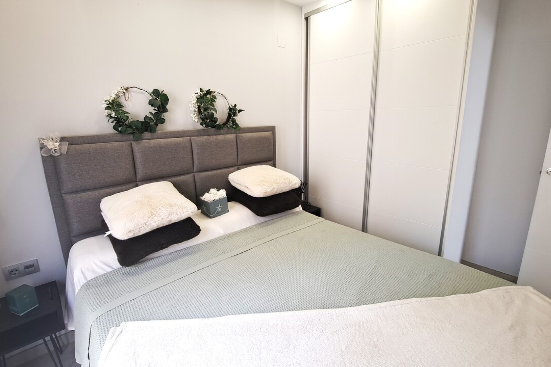 Resale - Villa -
Pau 26 - Villamartin