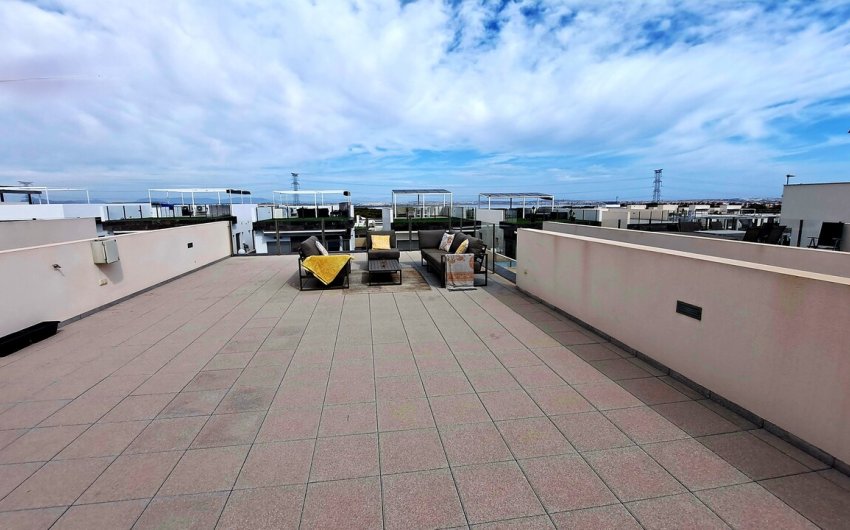 Resale - Villa -
Pau 26 - Villamartin