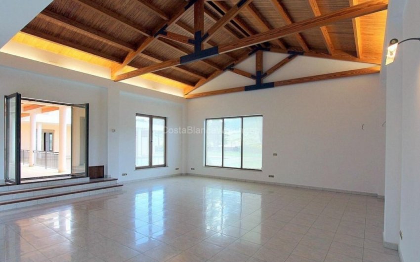 Resale - Villa -
Penáguila