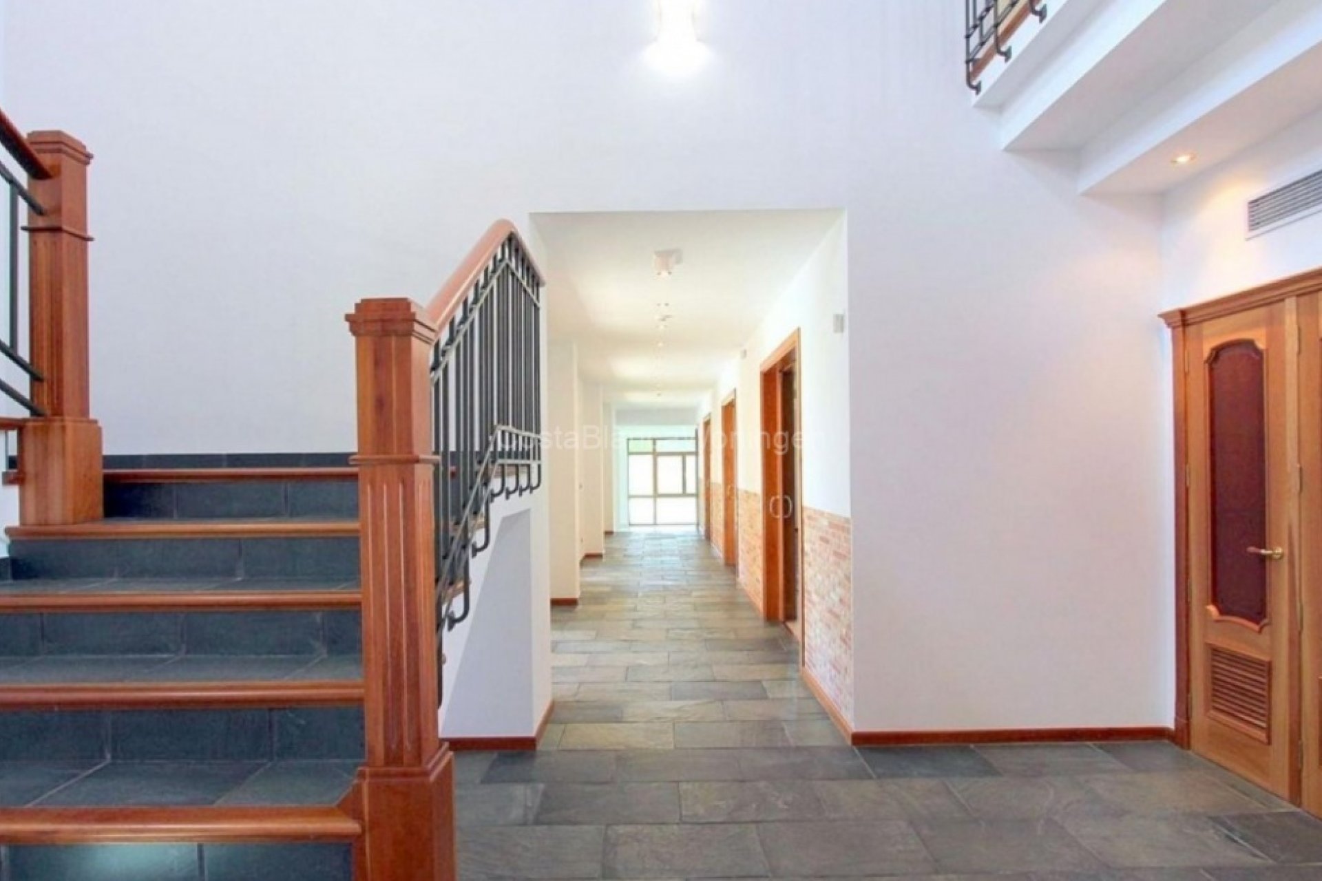 Resale - Villa -
Penáguila