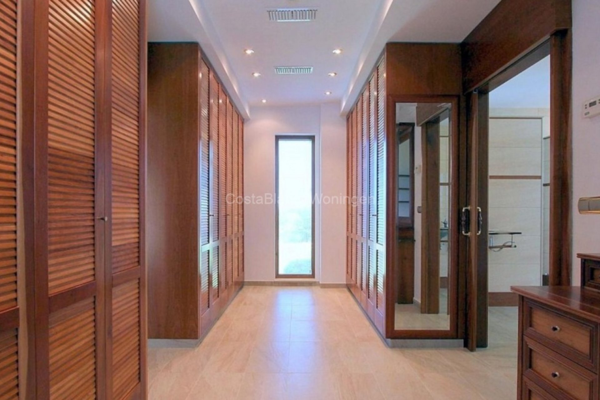 Resale - Villa -
Penáguila