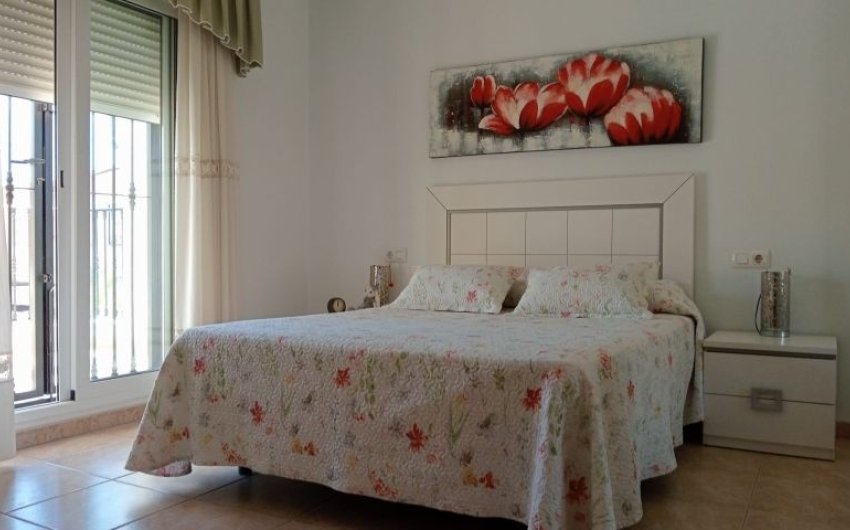 Resale - Villa -
Pilar de la Horadada - Costa Blanca