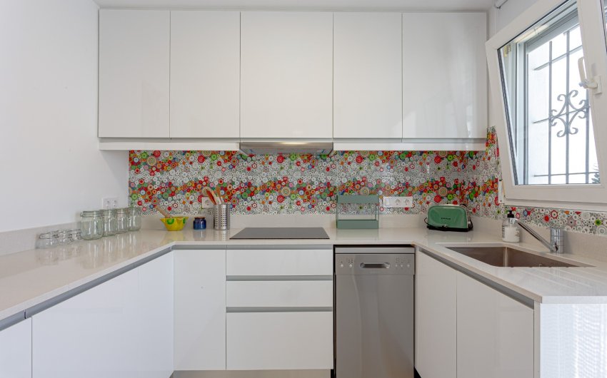 Resale - Villa -
Pilar de la Horadada - Costa Blanca